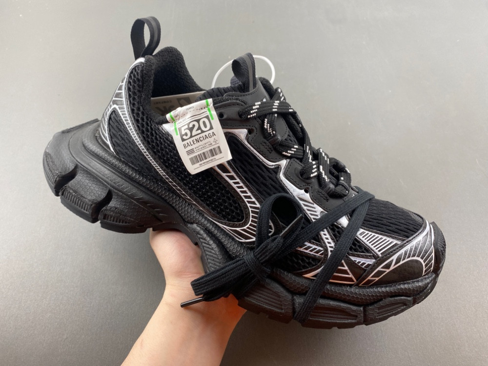 Balenciaga Sneaker 3XL 001