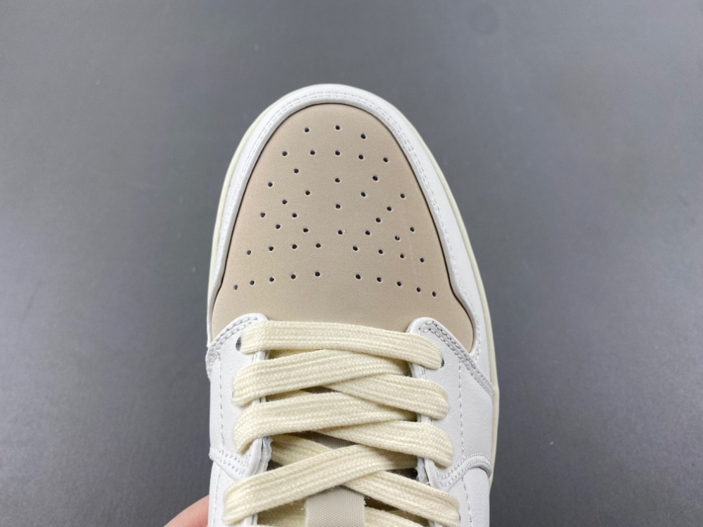 Air Jordan 1 Low ib8855-121