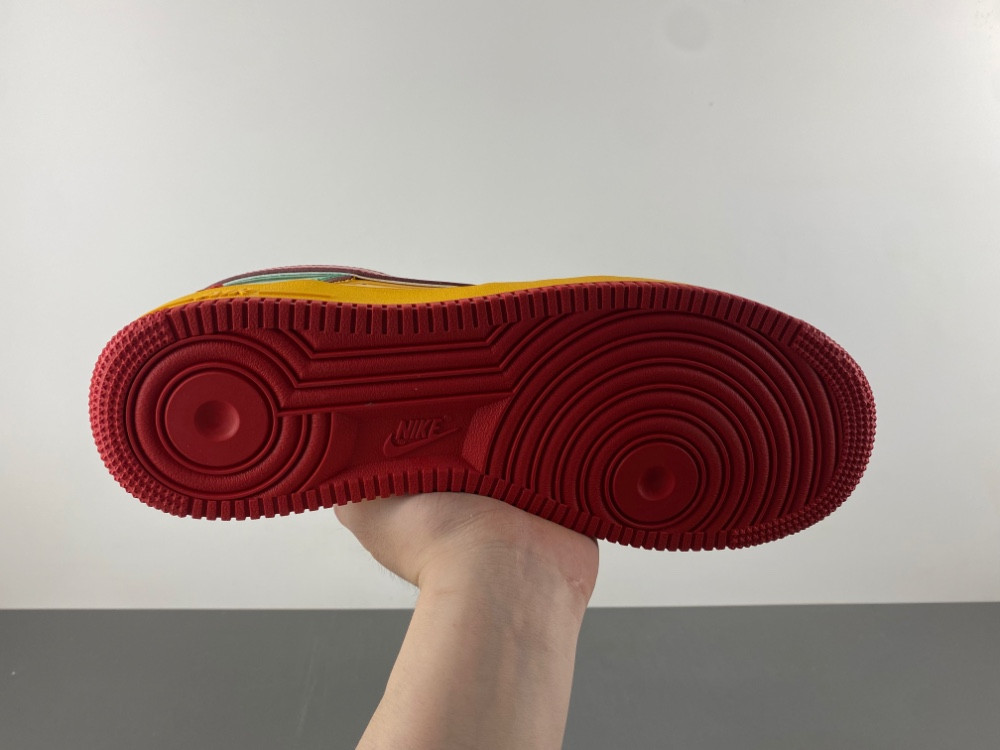 Lil Yachty x Nike Air Force 1 IH4383-300