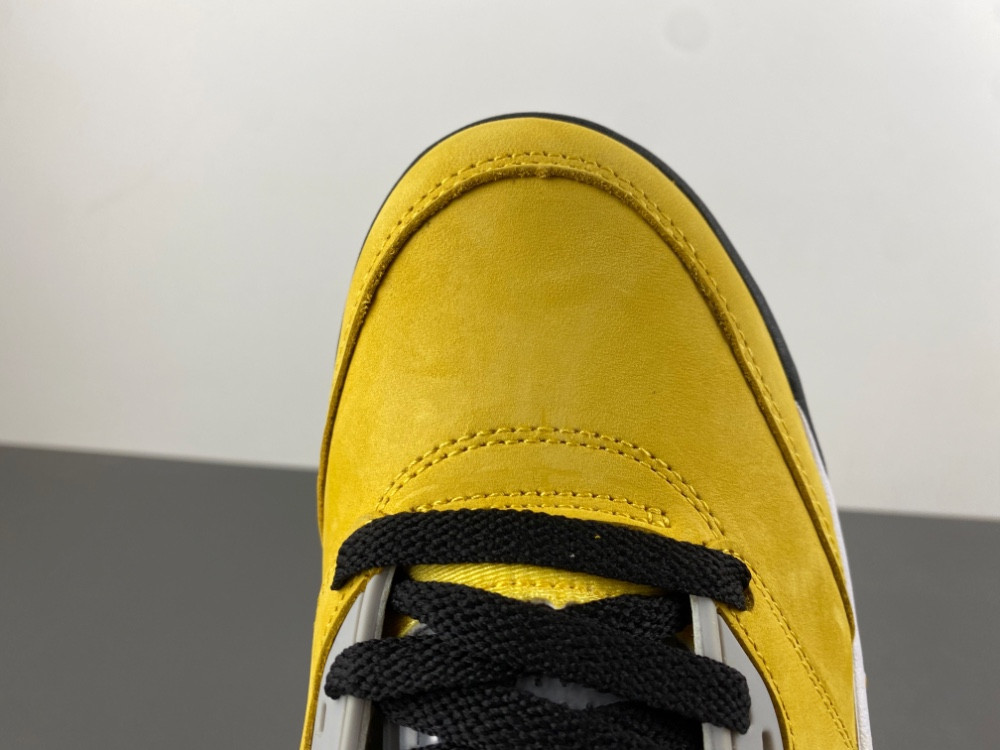 Air Jordan 5 “Tokyo”