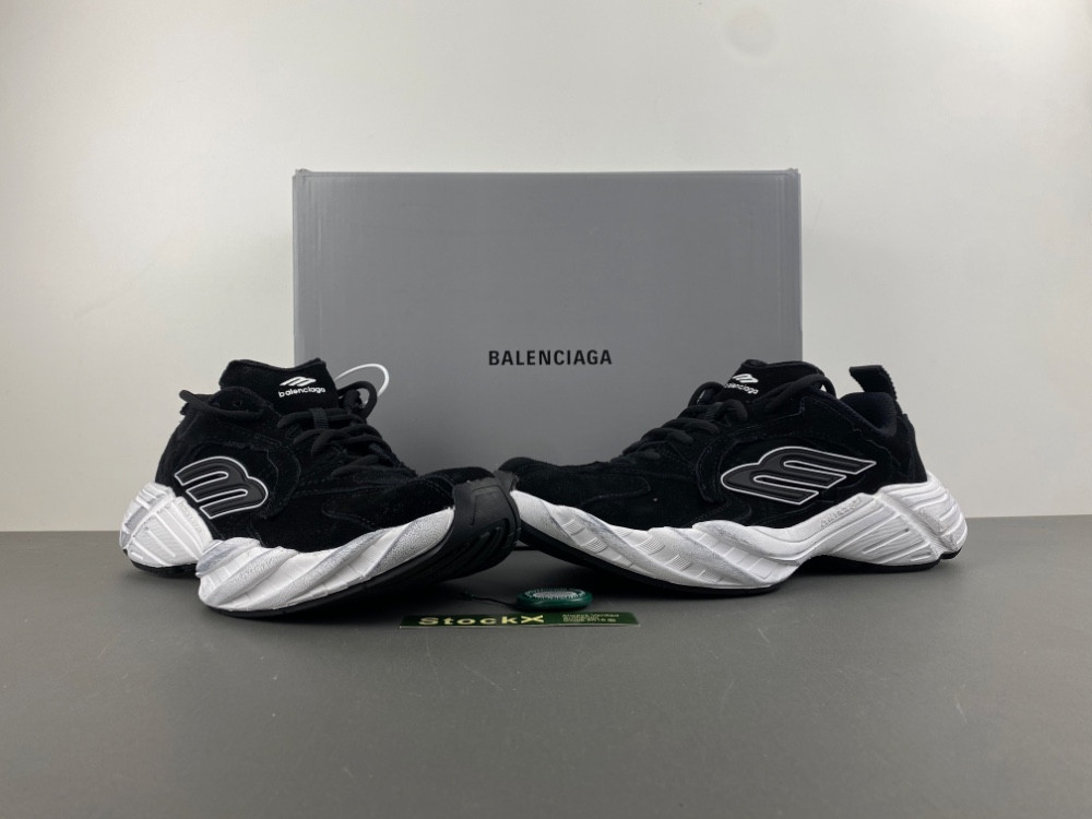 Balenciaga Sneaker 825418 WMNSS 1000