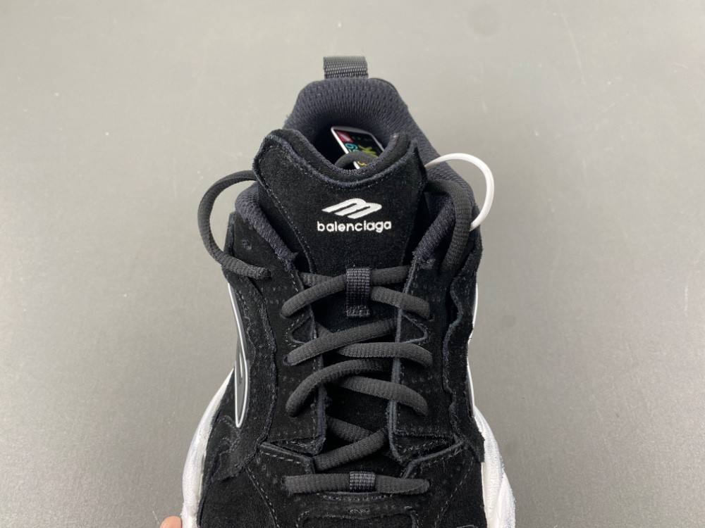 Balenciaga Sneaker 825418 WMNSS 1000