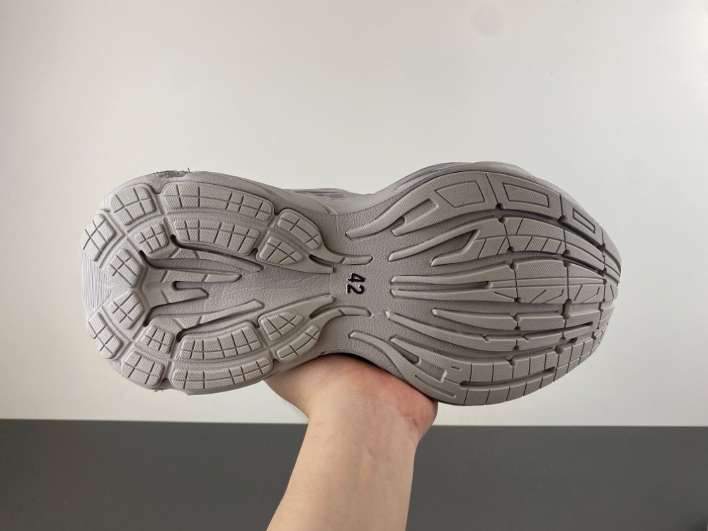 Balenciaga Sneaker 825418 WMNSS 9090