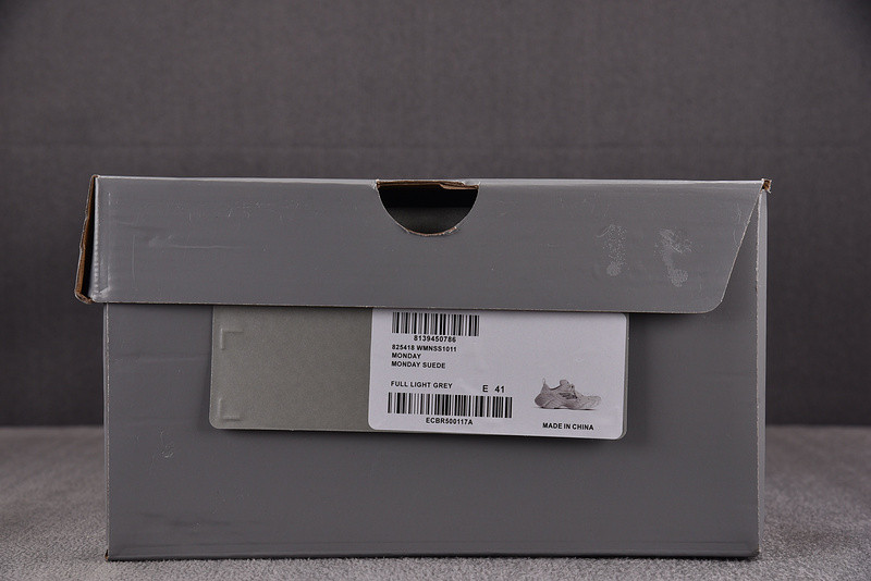 Balenciaga Sneaker 825418 WMNSS 1011