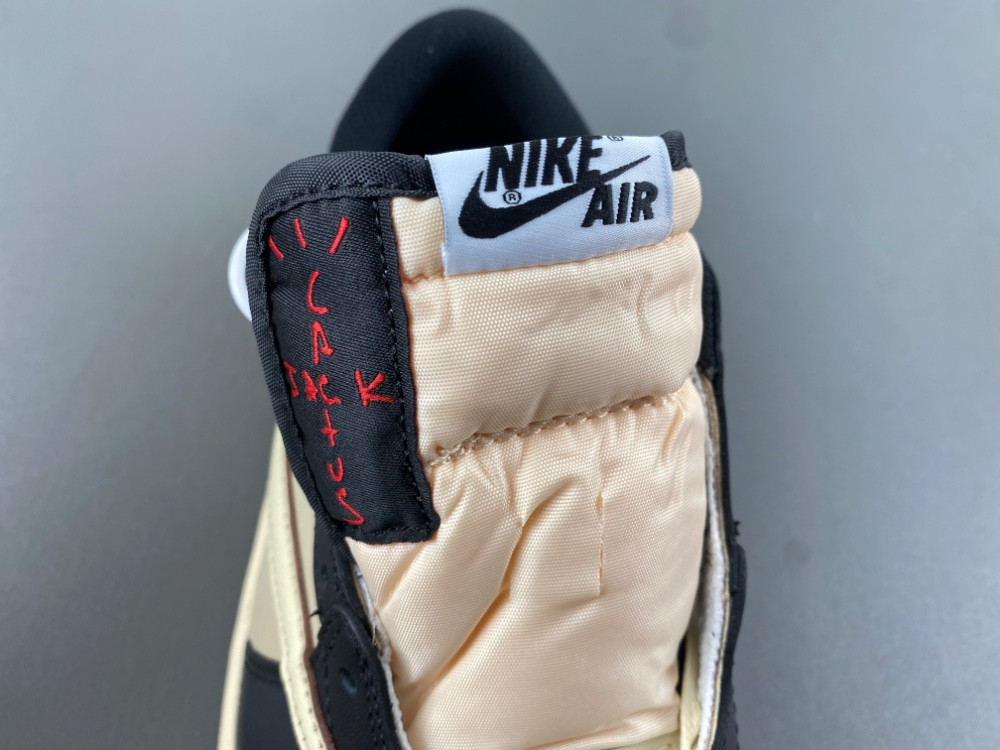 Travis Scott x Air Jordan 1 Retro Low OG SP