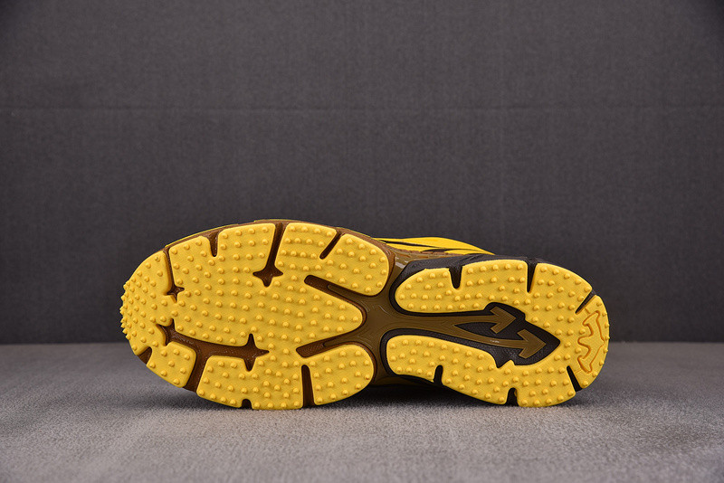 OFF-WHITE BE RIGHT BACK