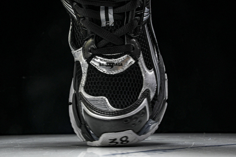 Balenciaga Runner 772767 W3RNY 0322