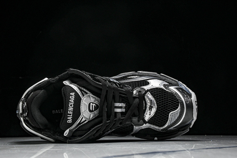 Balenciaga Runner 772767 W3RNY 0322