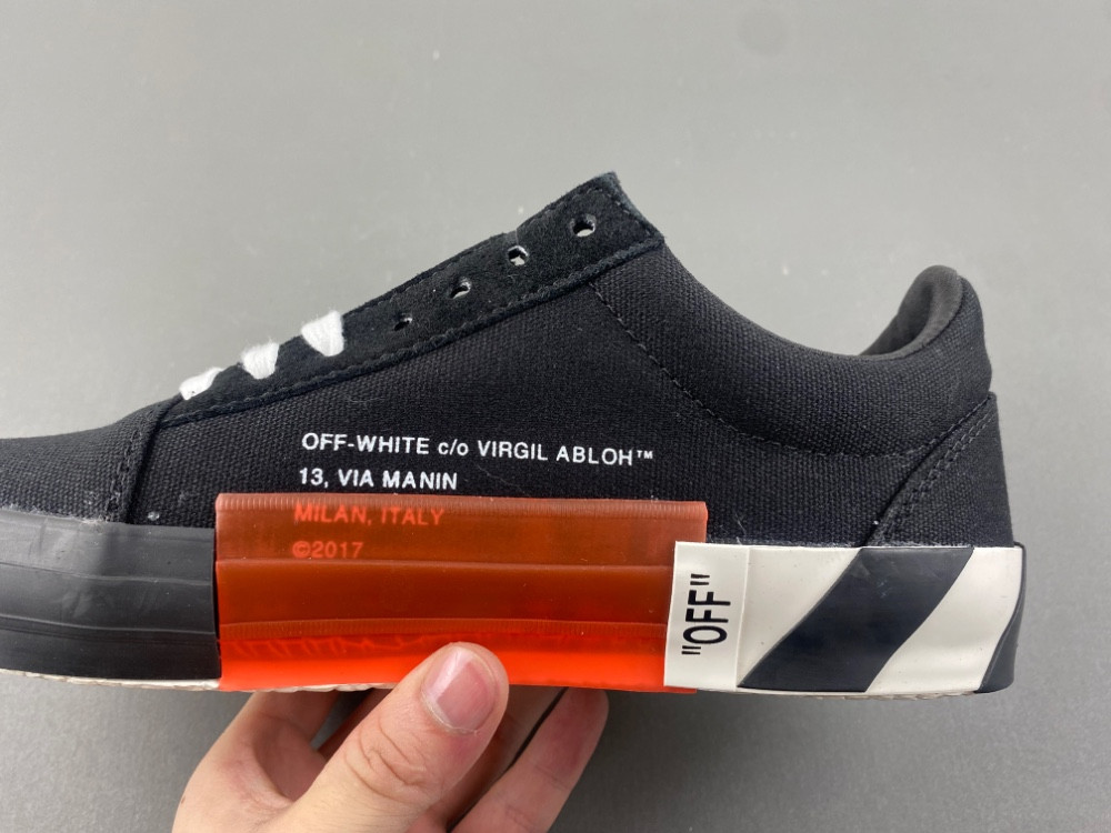 OFF-WHITE Virgil Abloh Vulc Low Top