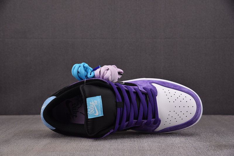 Nike SB Dunk Low HJ0513-500