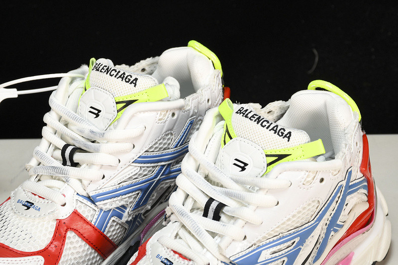 Balenciaga Runner W3RB6-9645