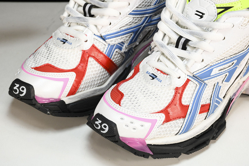 Balenciaga Runner W3RB6-9645