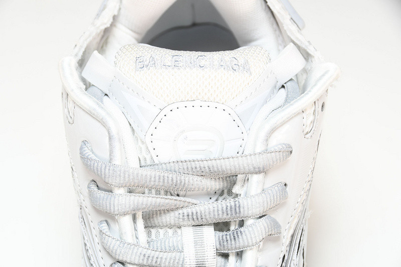 Balenciaga Runner W3RBL-8100
