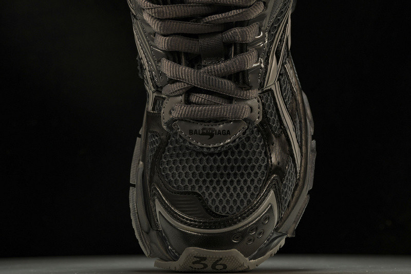 Balenciaga Runner W3RBR1515