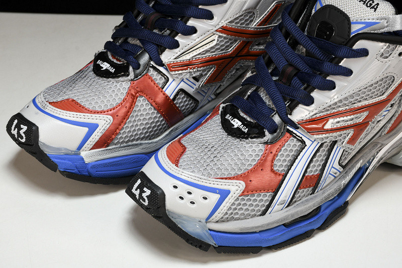 Balenciaga Runner W3RB6-8123