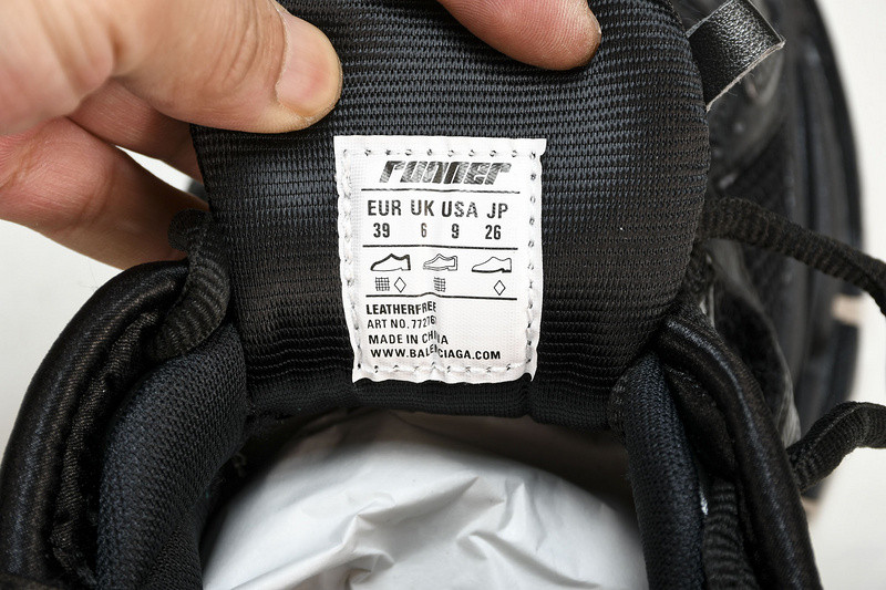 Balenciaga Runner W3RNY-0135