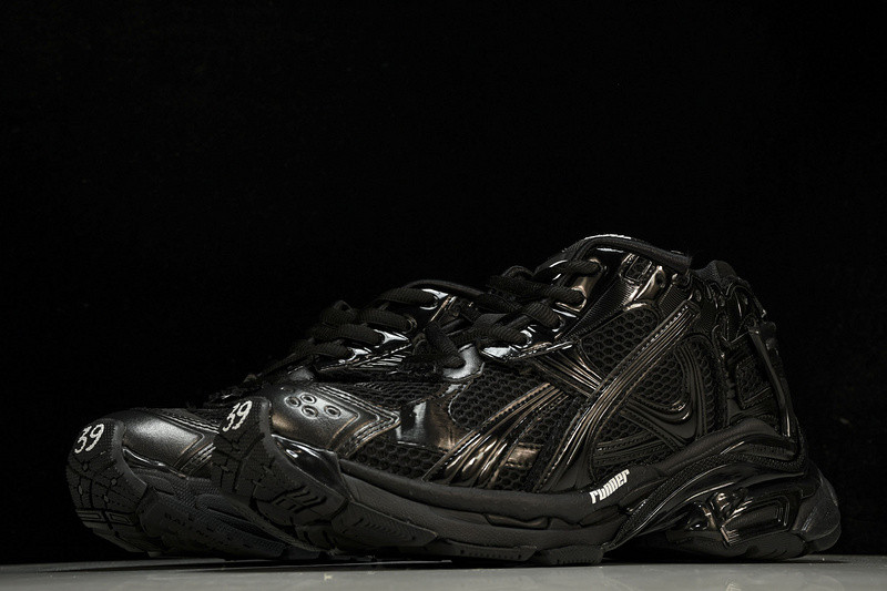 Balenciaga Runner W3RNY-0135