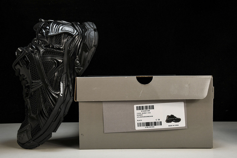 Balenciaga Runner W3RNY-0135