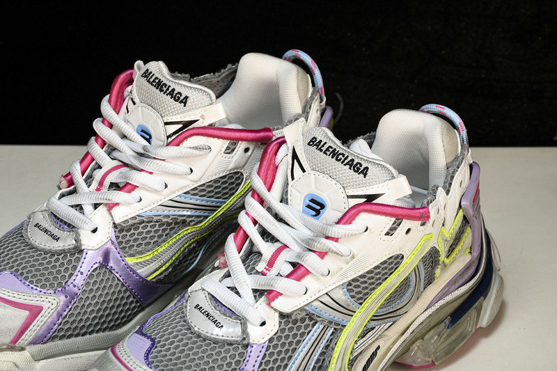 Balenciaga Runner W3RNY-0361