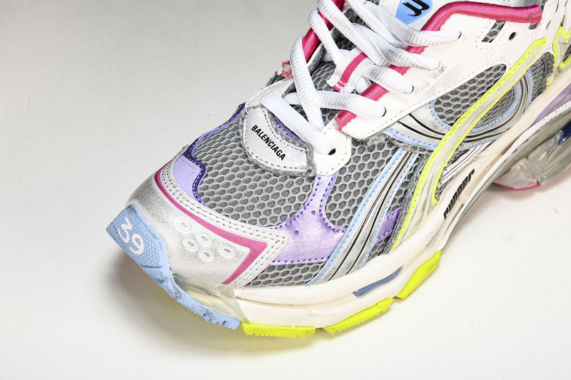 Balenciaga Runner W3RNY-0361