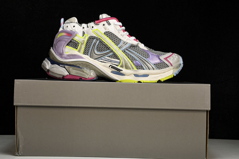 Balenciaga Runner W3RNY-0361