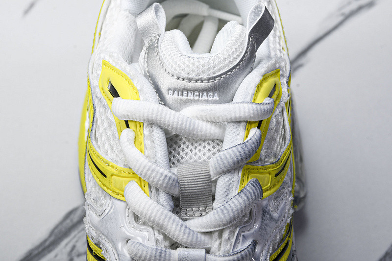 Balenciaga Runner W3RXP-9710