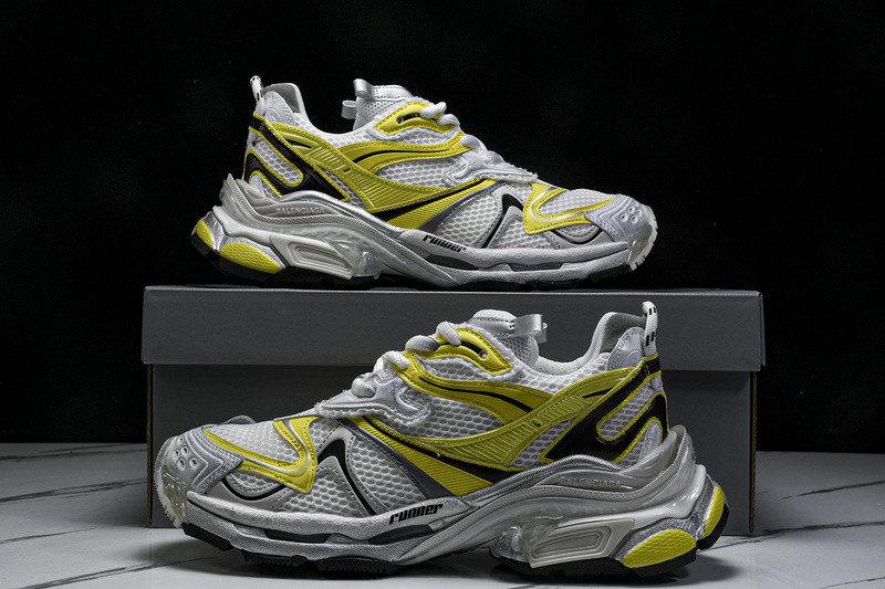 Balenciaga Runner W3RXP-9710