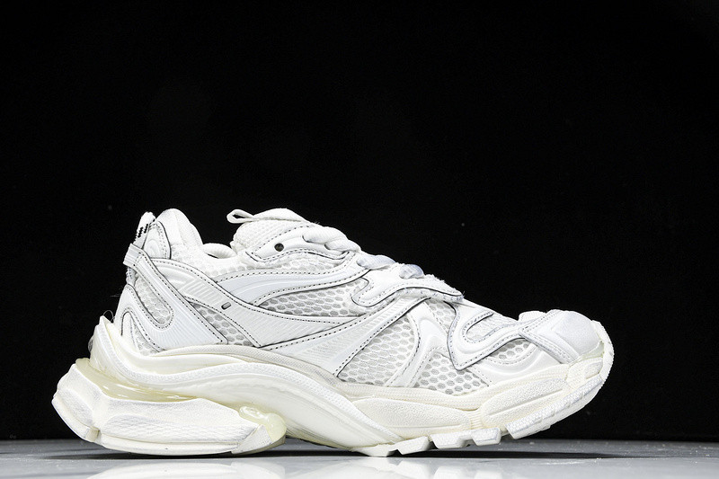 Balenciaga Runner W3RXP-9010