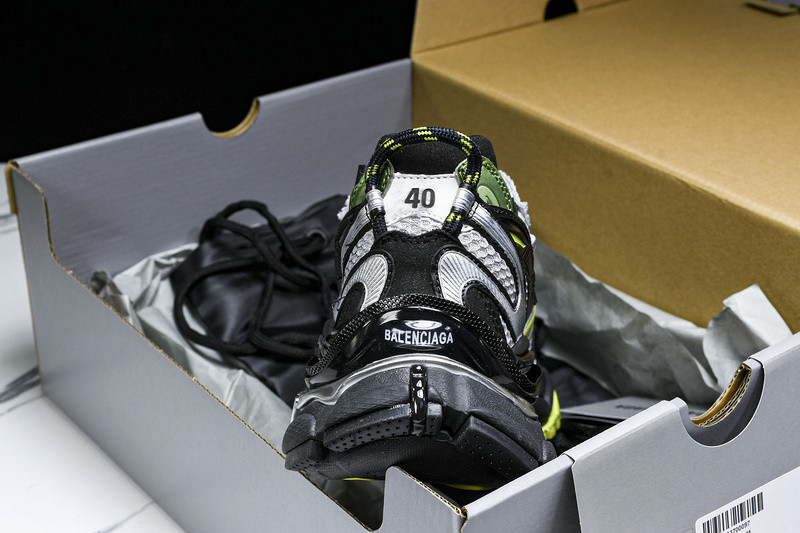 Balenciaga Runner W3RXP-0125