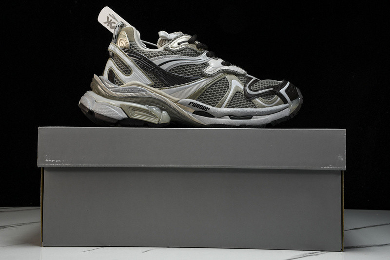 Balenciaga Runner W3RXP-2000