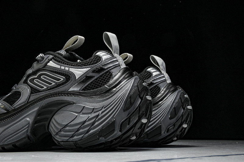 Balenciaga 6XL Sneaker