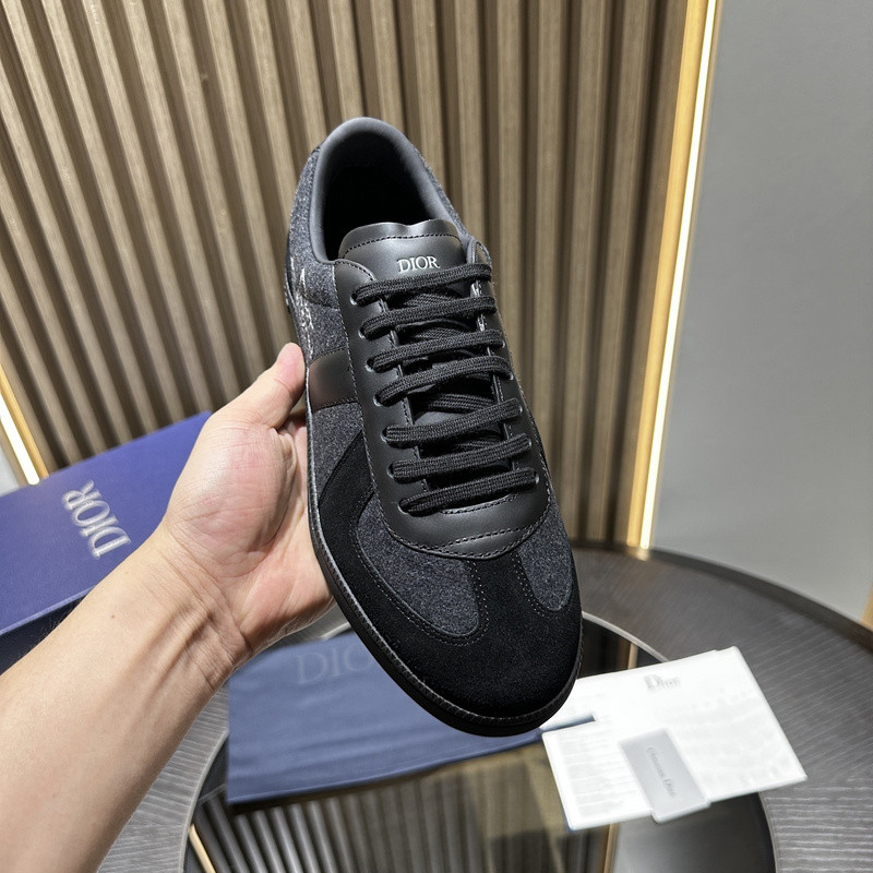 DR B01 Sneaker