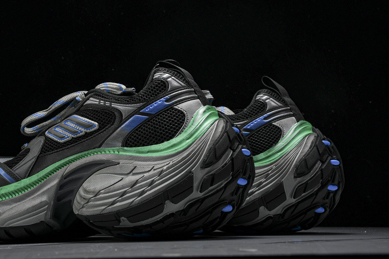 Balenciaga 10XL Sneaker