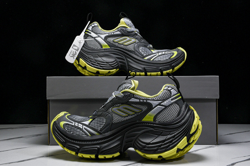 Balenciaga 10XL Sneaker