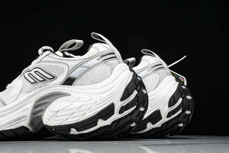 Balenciaga 10XL Sneaker