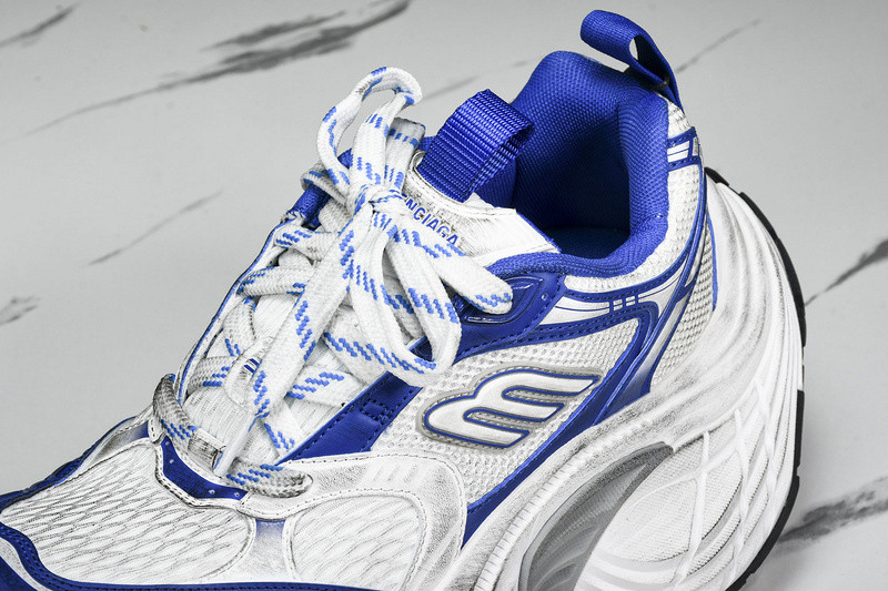 Balenciaga 10XL Sneaker