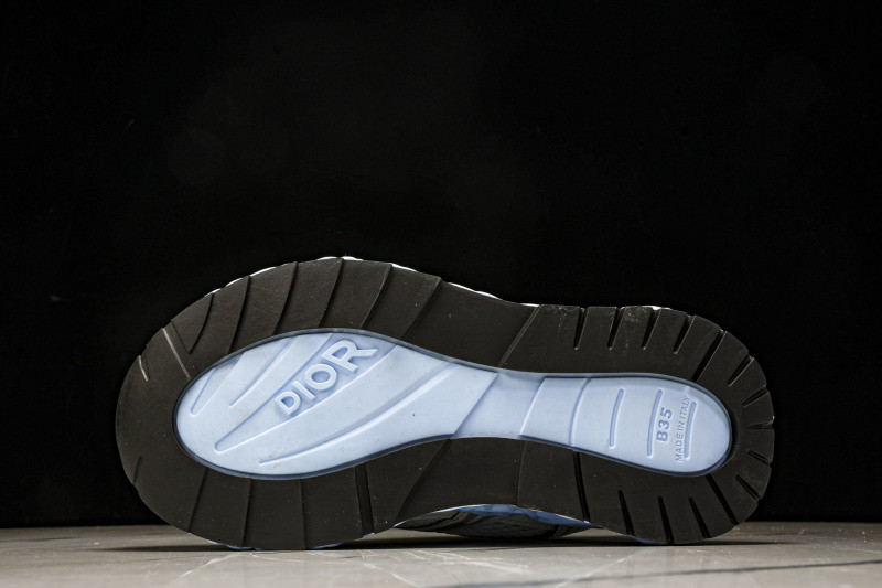 DR B35 Sneaker