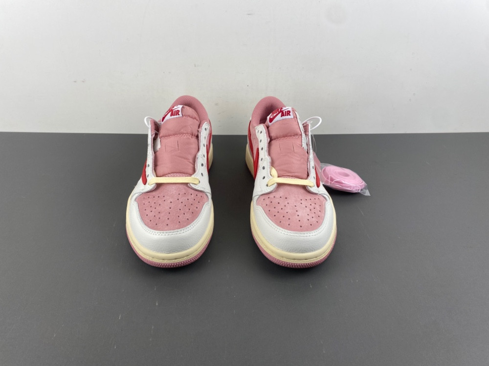 Travis Scott x Air Jordan 1 Low DM7866-100