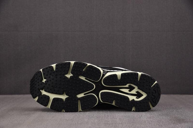 OFF-WHITE BE RIGHT BACK