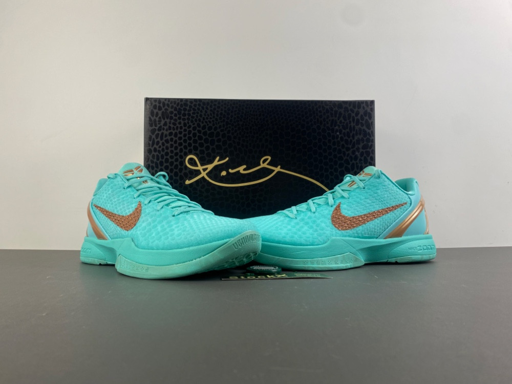 Jalen Brunson x Nike Kobe 6 Protro “Statue of Liberty” IQ5774-300