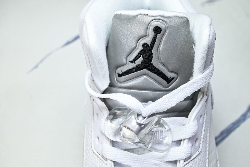 Air Jordan 5 Retro "White Metallic" HQ7978-103