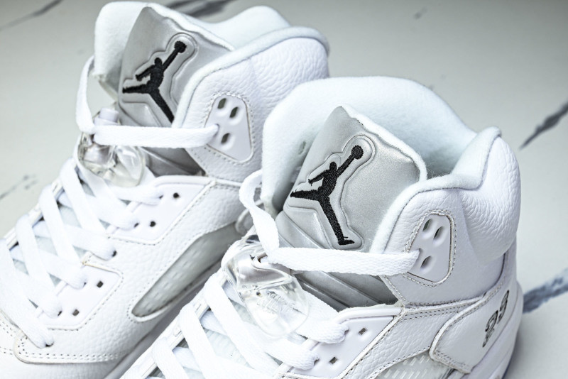 Air Jordan 5 Retro "White Metallic" HQ7978-103