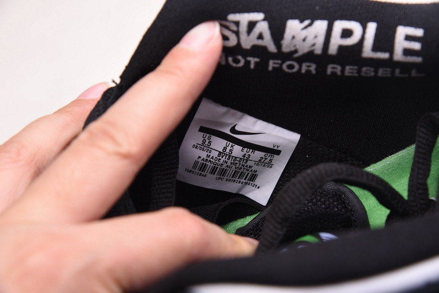 Nike SB Dunk Low “Panda Pigeon” BV1310-013