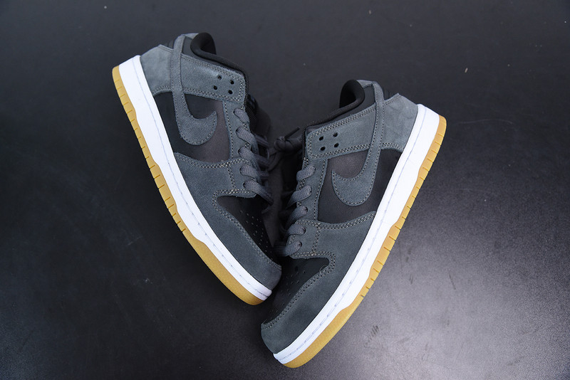Nike SB Dunk Low Dark Grey Black Gum AR0778-001