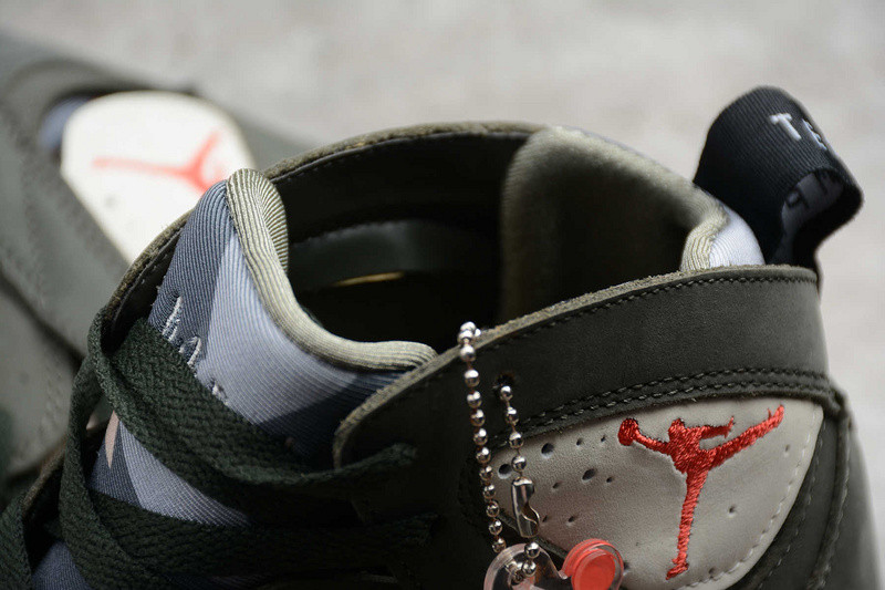 Patta x Air Jordan 7 “Icicle” AT3375-100