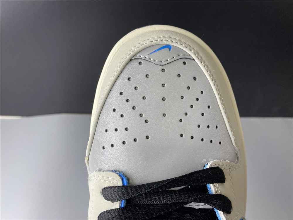 Instant Skateboard x Nike Dunk SB Low Blue Black White CZ5128-400
