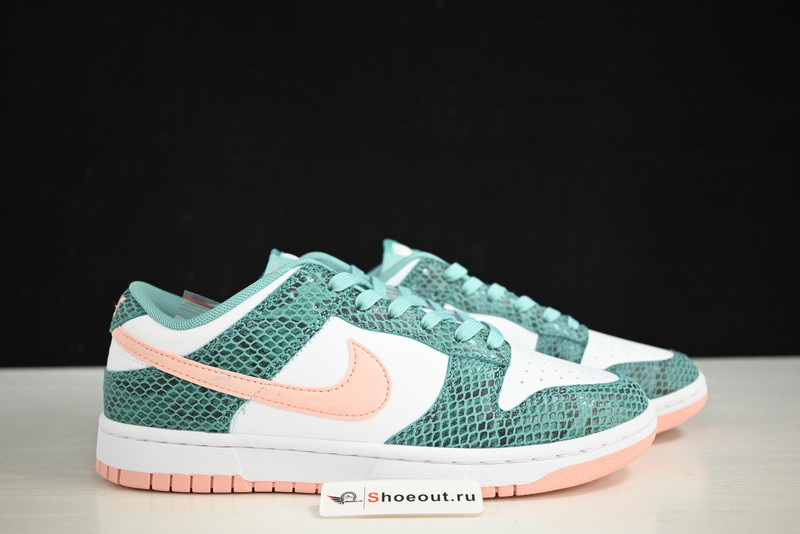 Nike Dunk Low “Snakeskin” DR8577-300
