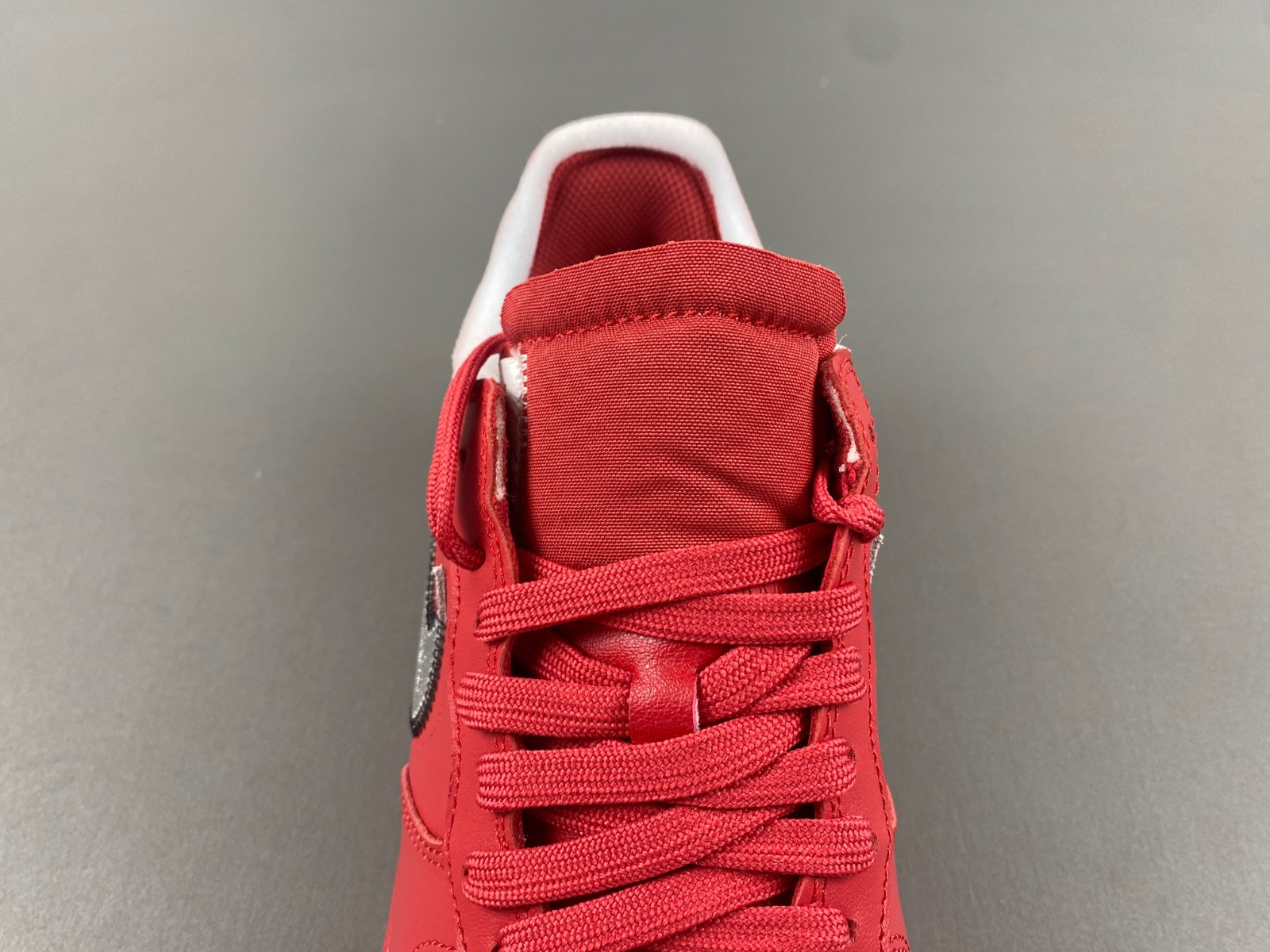 OFF White x Nike Air Force 1 AO4297-600