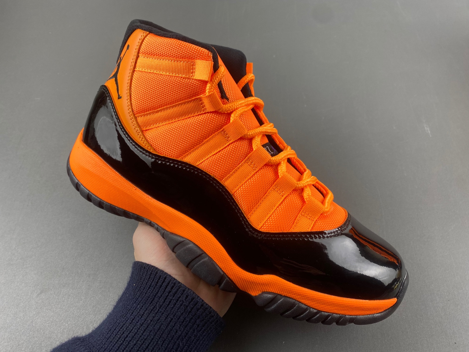 Air Jordan 11 CT8012-800