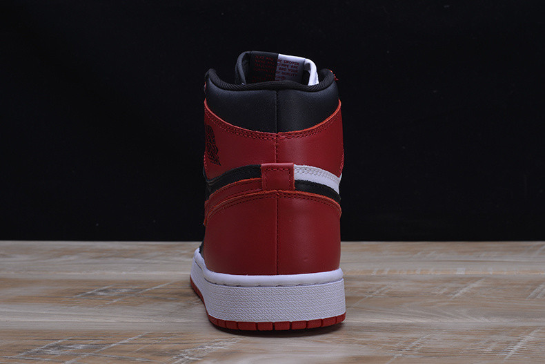 Air Jordan 1 Retro OG High Homage To Home 861428-061